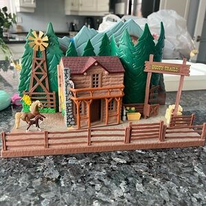 Grand Champions Dusty Trails Western Playset